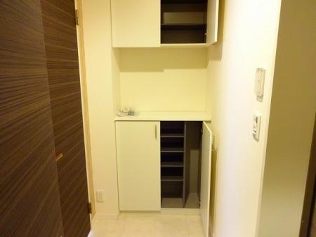 玄関　参考写真