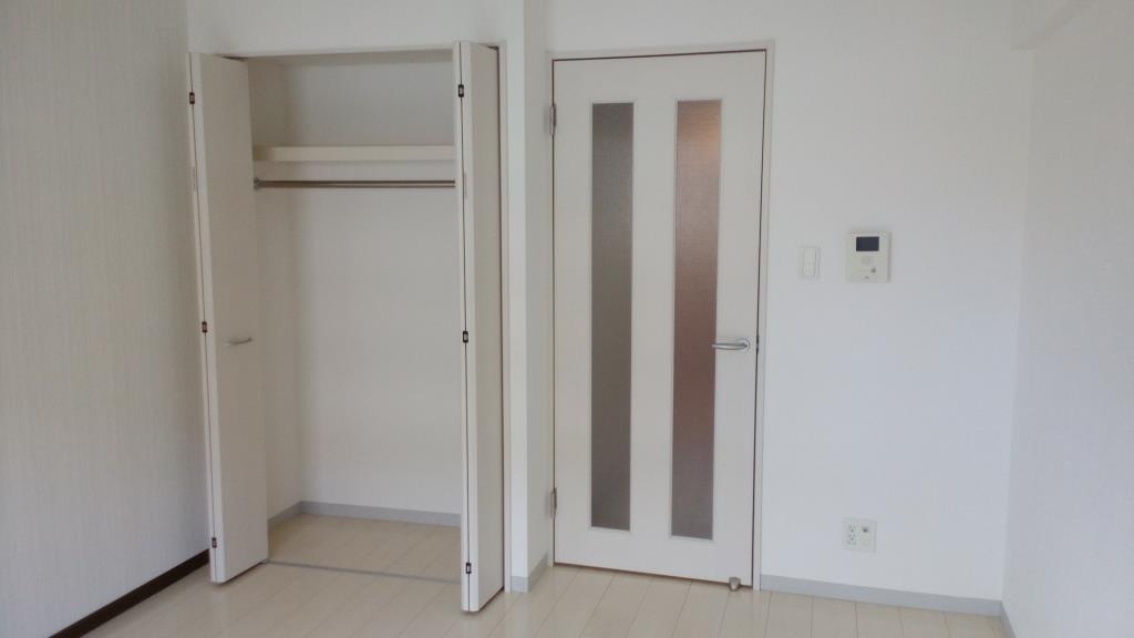 居室・リビング　現状優先です