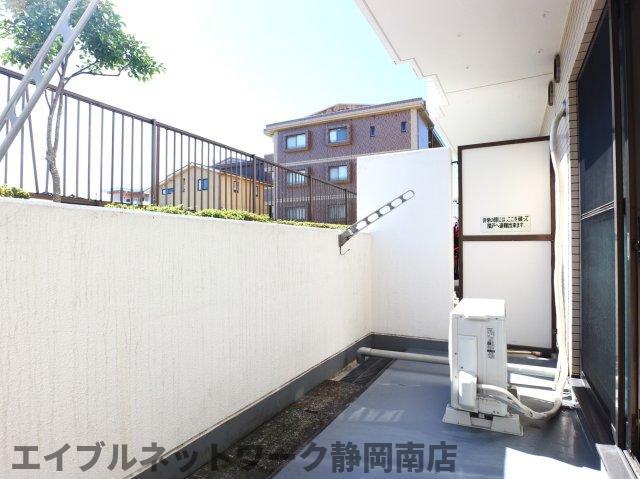 バルコニー　バルコニー付きです