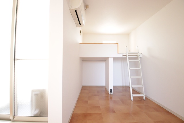 居室・リビング　※別室の参考写真の為、現況優先です。