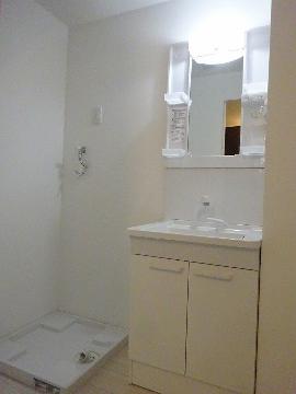 ミルーナヒルズ茨木　洗面設備　洗面