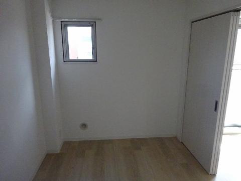 ミルーナヒルズ茨木　その他　洋室