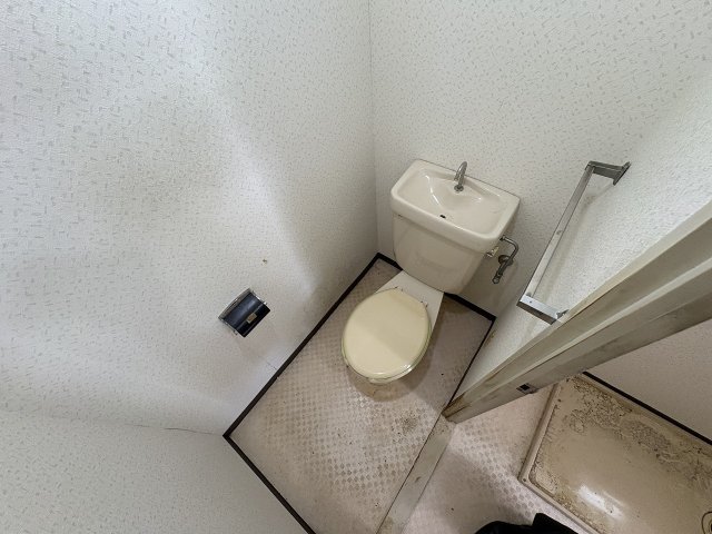 トイレ　シンプルで使いやすいトイレです