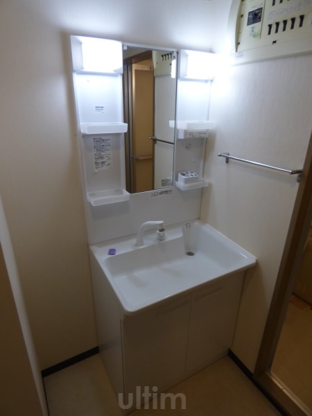 洗面設備　※別のお部屋のお写真です。御参考までに。
