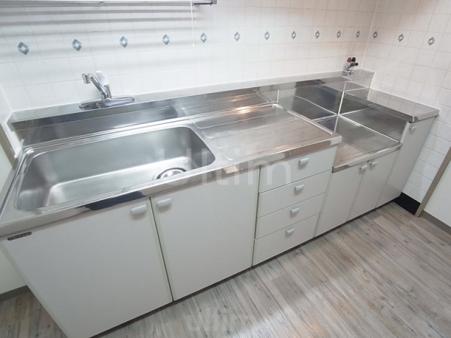 キッチン　※別のお部屋のお写真です。御参考までに。