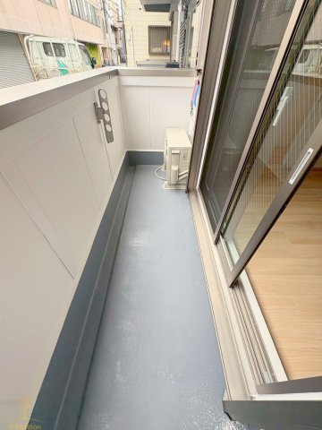 バルコニー　京橋オリエンタルキューブ