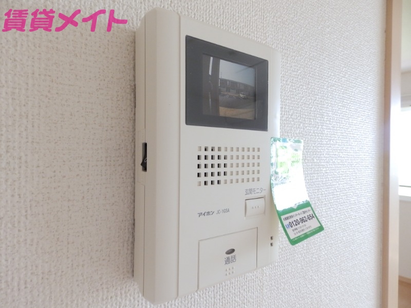 セキュリティ　同型参考写真