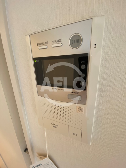 セキュリティ　エスライズ堺筋本町　TVモニター付きインターホン