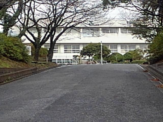 中学校　鳥栖西中学校（中学校）まで4054m