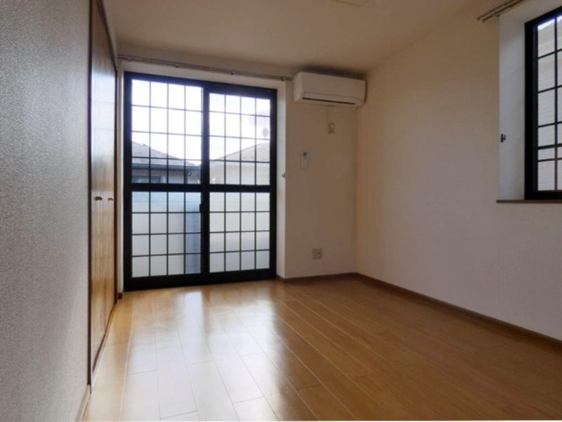 居室・リビング　図面と現状に相違がある場合には現状を優先