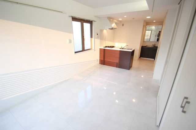 居室・リビング　※別室同タイプの写真を使用しています