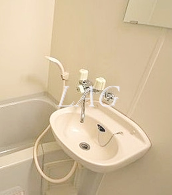 洗面設備　洗面台です。