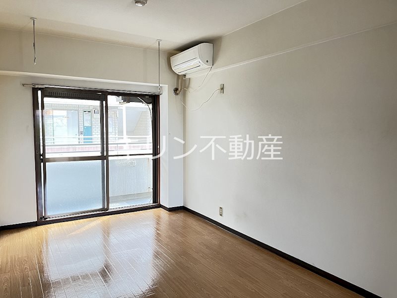 その他部屋・スペース　同建会社同モデル。床材及び建具の色や設備等は実際の室内にてご