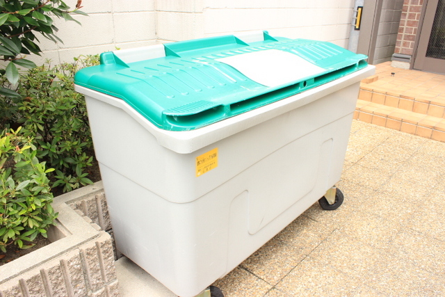 その他共有部分　専用ごみＢＯＸなのでカラスの飛来も安心♪