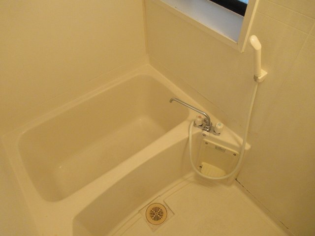 バス・シャワールーム　日々の疲れを癒すお風呂付です