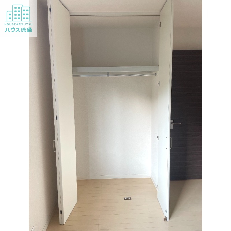 収納　※別号室の写真です