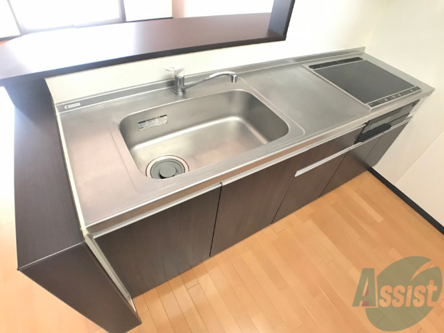 キッチン　憧れのシステムキッチンです！広々とクッキング！