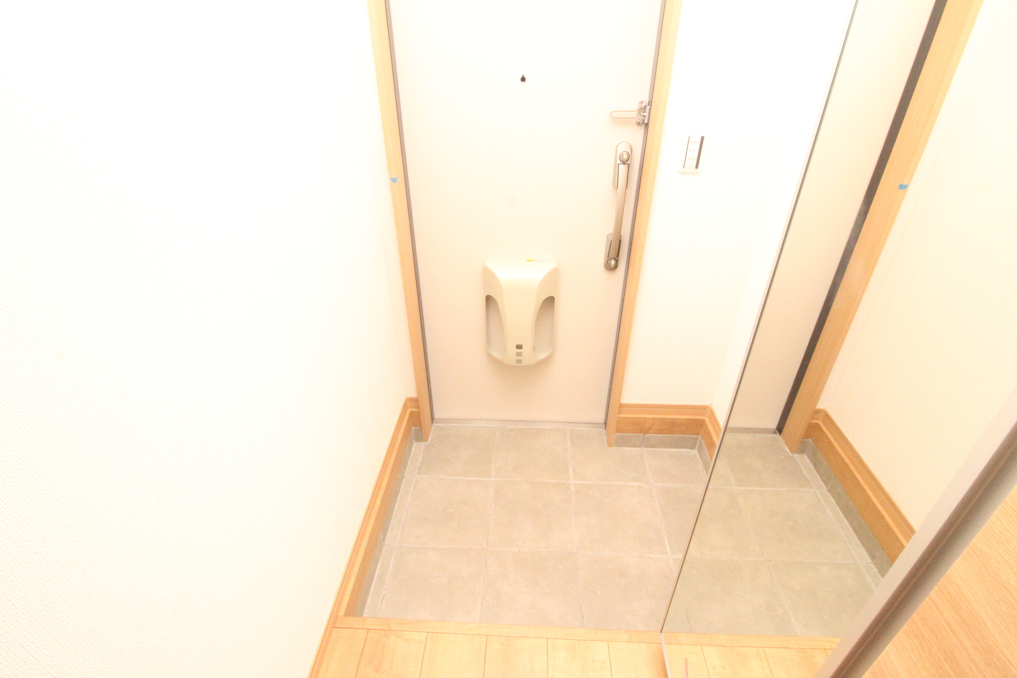 玄関　※工事中になります