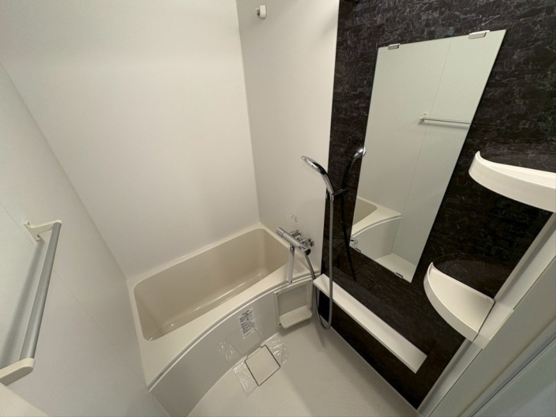 バス・シャワールーム　反転タイプ