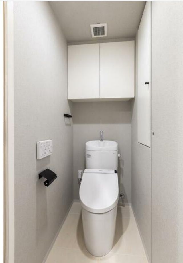 トイレ　同物件内別部屋の参考写真になります