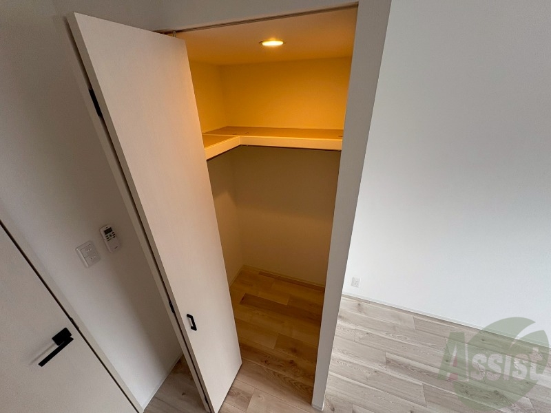 収納　収納もバッチリあるのでお部屋が片付きますよ！