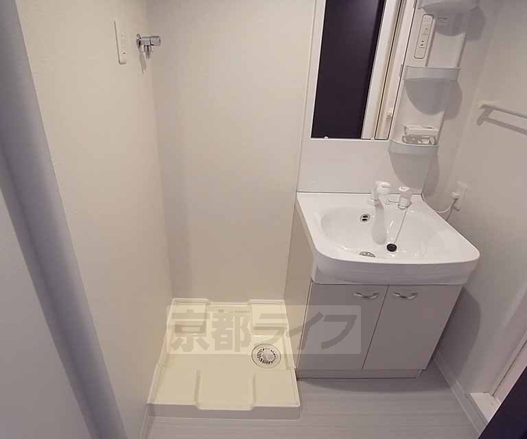 その他設備　室内洗濯機置き場。