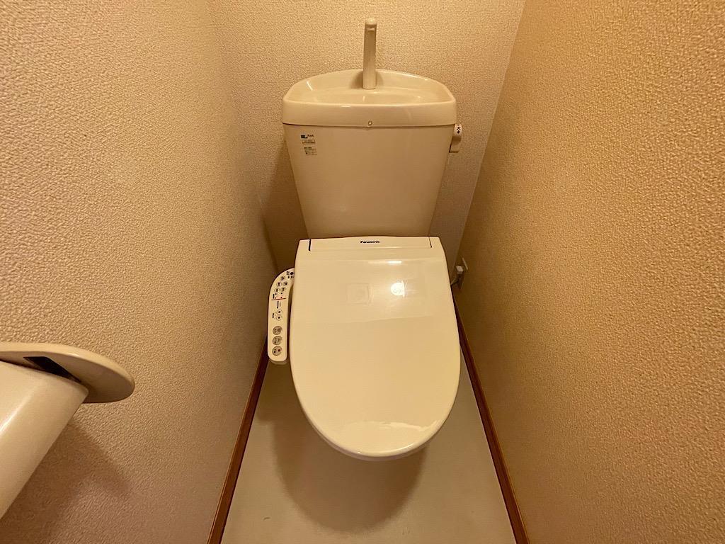 フォレストIIのトイレ写真