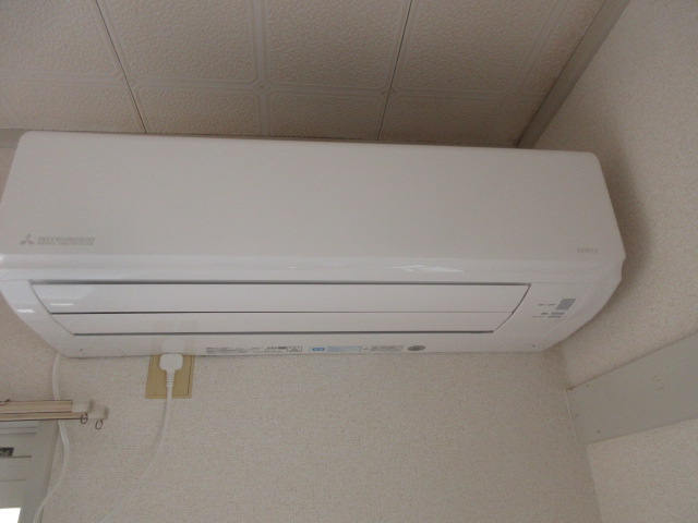 その他設備　エアコン1台設備。