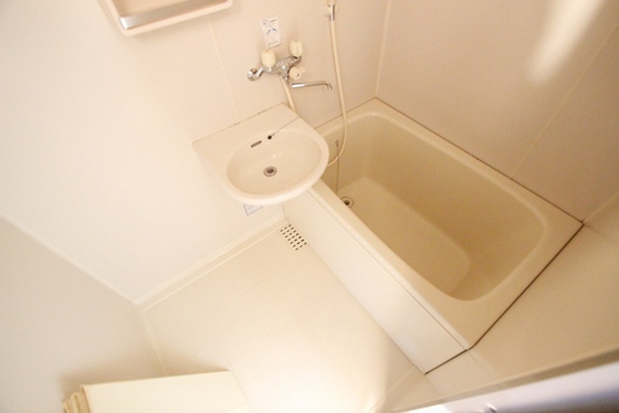 洗面設備　※別号室のお写真です