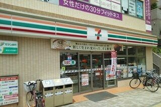 コンビニ　セブンイレブン越谷蒲生茜町店（コンビニ）まで500m