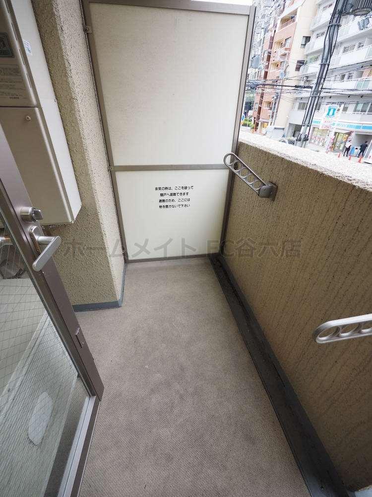 バルコニー