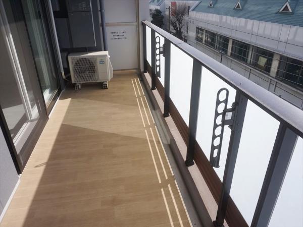 バルコニー　バルコニー（テラス）