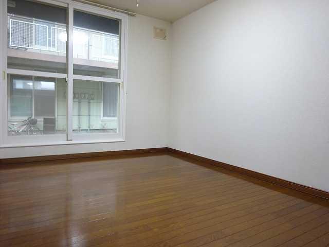 居室・リビング　リビング２