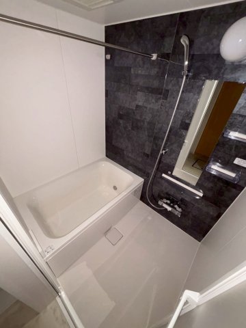 バス・シャワールーム　※同タイプの写真です