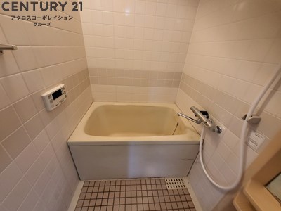 バス・シャワールーム　お湯はり機能付きシンプルな浴室です！