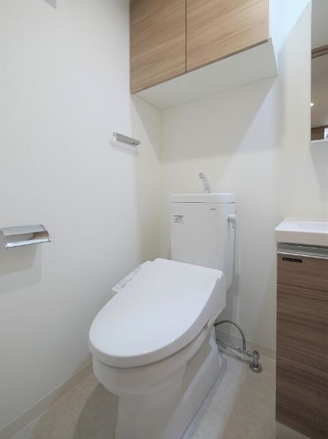 トイレ　別部屋参考写真