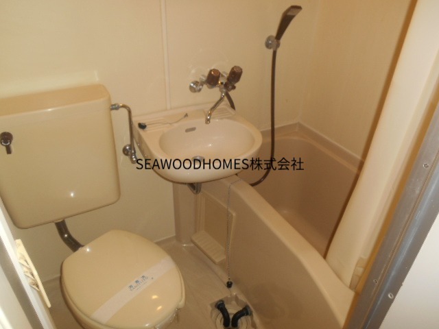 バス・シャワールーム　いつでも清潔な空間を保ちやすいのが魅力です。