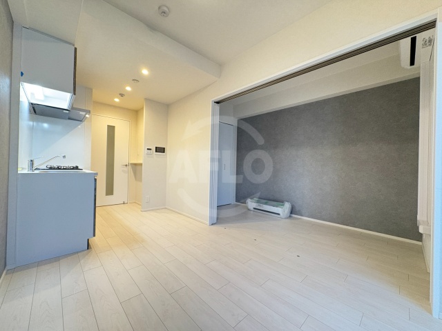 居室・リビング　スプランディッド弁天町DUE　リビング