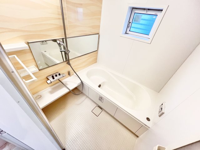 バス・シャワールーム　※別部屋参考写真