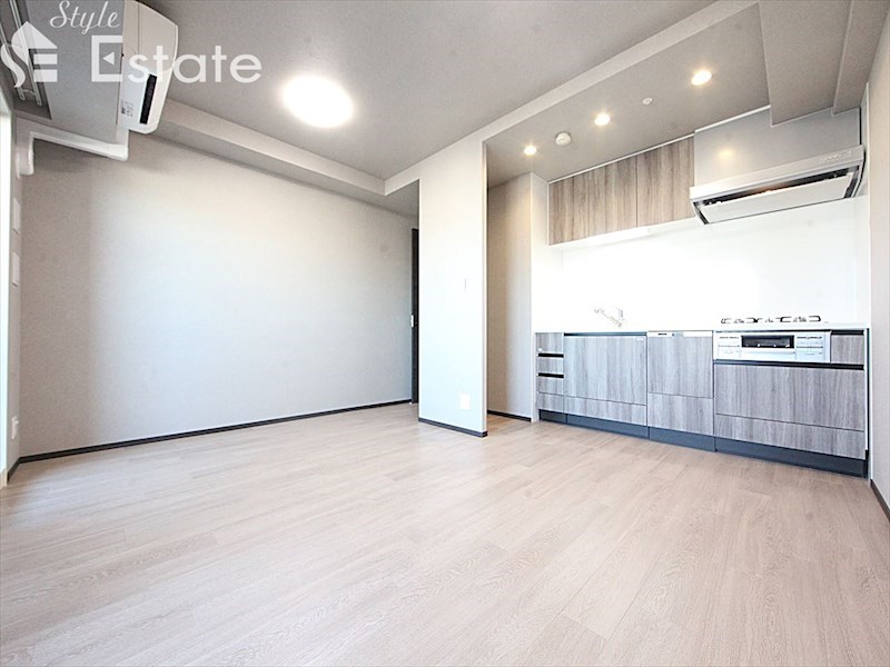 居室・リビング　内装