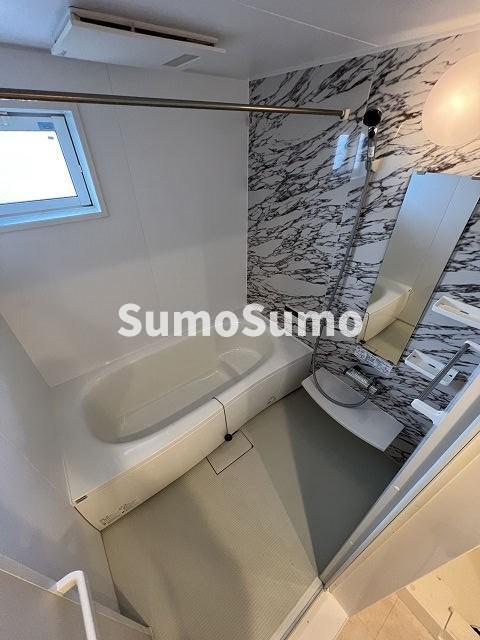 バス・シャワールーム　お風呂です