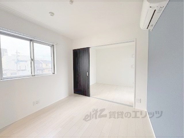 居室・リビング　洋室