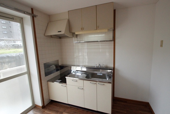 キッチン　※別号室の写真です。