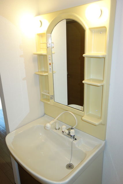 洗面設備　洗髪洗面化粧台