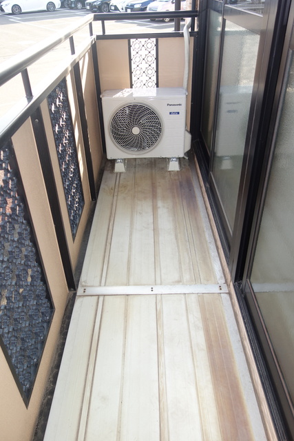 バルコニー　バルコニー