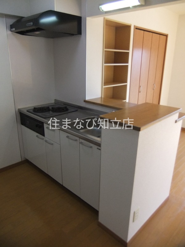 キッチン　同型別部屋写真