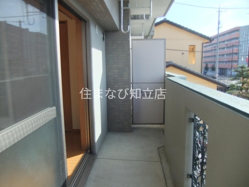 バルコニー　同型別部屋写真