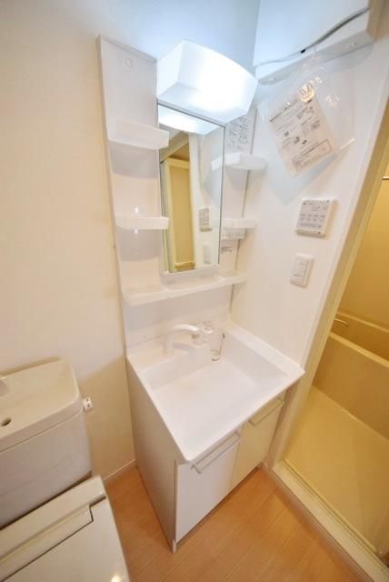 洗面設備　嬉しい独立洗面台