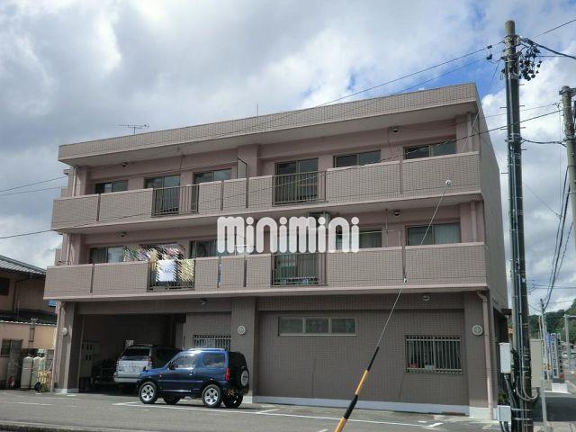 建物外観　重量感のある落ち着いた外観です。