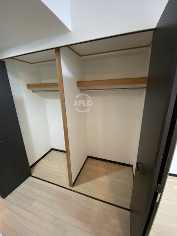 収納　アドバンス難波南　クローゼット